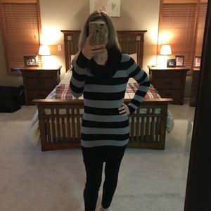 French Connection tunic turtleneck size Small